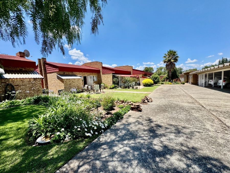 1 Bedroom Property for Sale in Miederpark North West